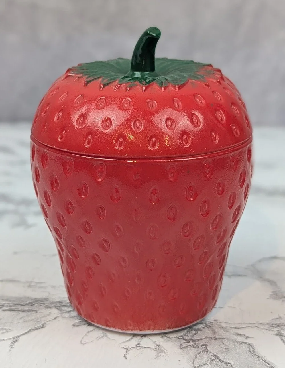 Hazel Atlas Strawberry Milk Glass Lidded Jam Jar Sugar Bowl Cottagecore - Picture 2 of 11